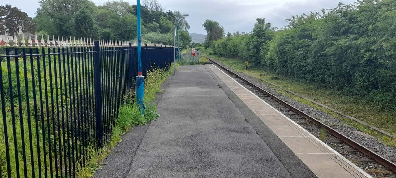 Ammanford Before - Platform